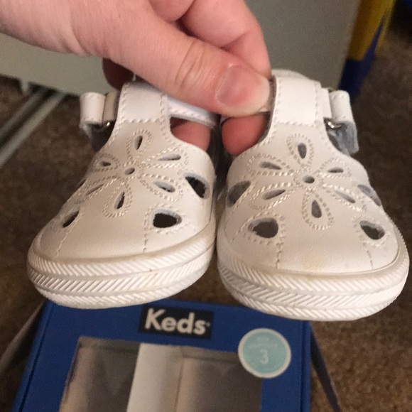 Keds - Picture 3 of 3